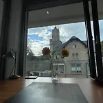 Lovely 2 Bedroom With Free Parking 안데르나흐