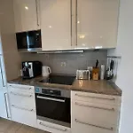 Lovely 2 Bedroom With Free Parking * Andernach