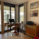 Apartament Lovely 2 Bedroom With Free Parking Andernach