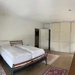 Lovely 2 Bedroom With Free Parking 아파트 안데르나흐