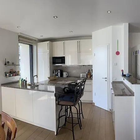 Lovely 2 Bedroom With Free Parking Apartment Andernach