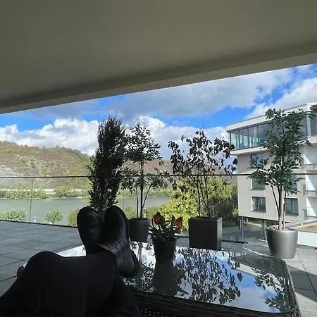 Lovely 2 Bedroom With Free Parking