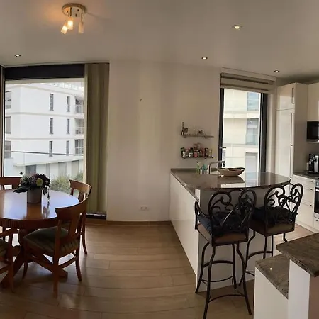 Lovely 2 Bedroom With Free Parking Andernach