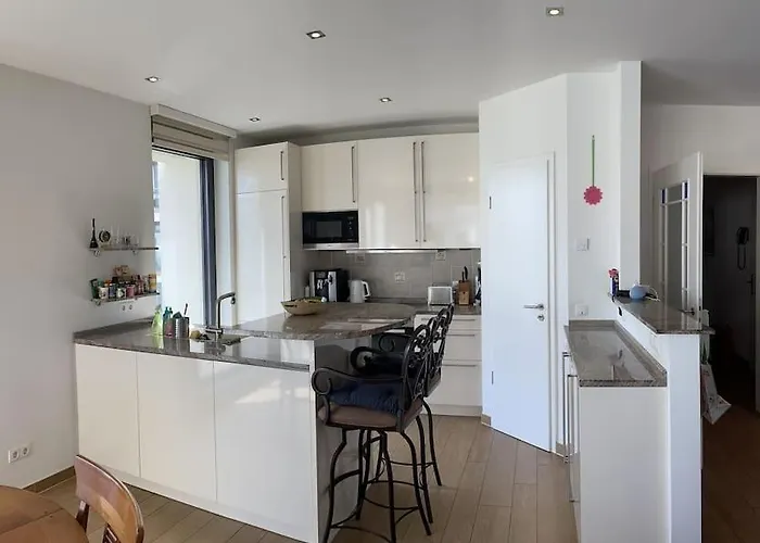 Lovely 2 Bedroom With Free Parking Apartment Andernach