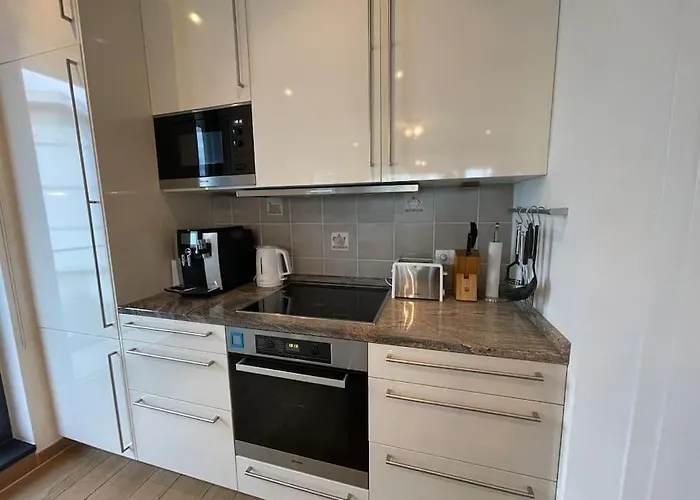 Lovely 2 Bedroom With Free Parking * Andernach