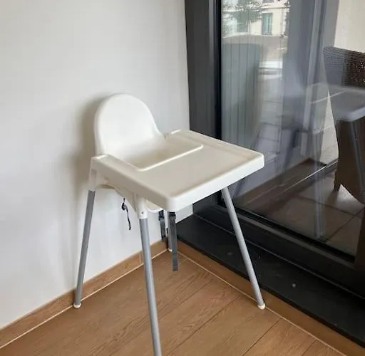 Lovely 2 Bedroom With Free Parking Apartment Andernach