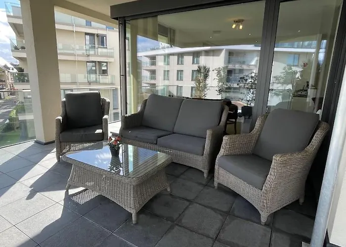 Lovely 2 Bedroom With Free Parking Appartement *