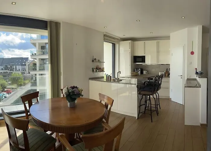 Lovely 2 Bedroom With Free Parking Apartment Andernach