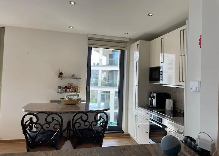 Lovely 2 Bedroom With Free Parking * Andernach